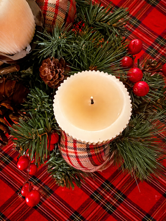 Candle on a table for Ski Après dinner themed party